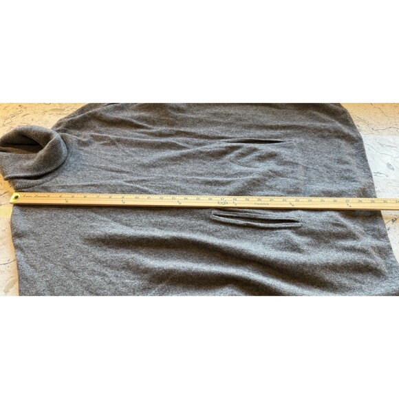 Garnet Hill Cashmere Wool Turtleneck Sweater XS Gray Oversized Pockets Cozy - Picture 7 of 9